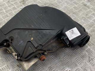 корпус воздушного фильтра BMW 5 серия F07/F10/F11 [рестайлинг] F10 2013, 4.4 л., N63 B44 A, бензин, АКПП, черный black-sapphire metallic, седан, полный привод, 13717577464, 7577464