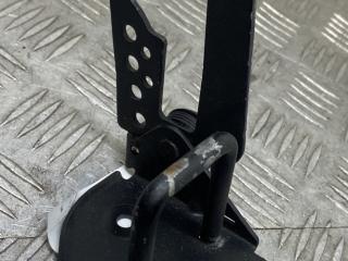 замок капота BMW 5 серия F07/F10/F11 [рестайлинг] F10 2013, 4.4 л., N63 B44 A, бензин, АКПП, черный black-sapphire metallic, седан, полный привод, 7183763, 51237183763