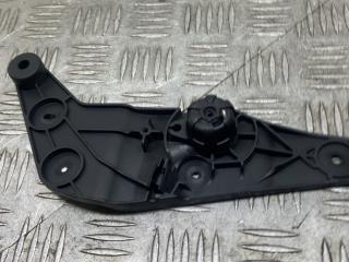 механизм открытия капота (кронштейн в салоне) BMW 5 серия F07/F10/F11 [рестайлинг] F10 2013, 4.4 л., N63 B44 A, бензин, АКПП, черный black-sapphire metallic, седан, полный привод, 51239114002, 9114002