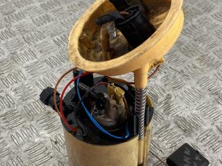 насос топливный BMW 3 серия E90/E91/E92/E93 E90 2007, 3.0 л., M57 D30 (306D3), дизель, АКПП, черный, седан, задний привод, правый руль, 16117197077, 4290701