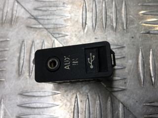 разъем AUX / USB BMW 5 серия F07/F10/F11 2011, 9129651