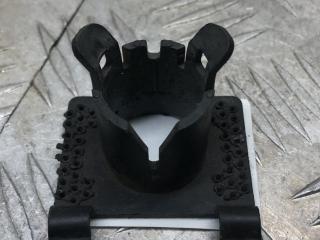 крепление парктроника BMW 5 серия E60/E61 2006, 7056871