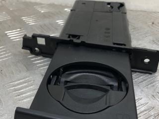 подстаканник BMW 3 серия E90/E91/E92/E93 E90 2007, 3.0 л., M57 D30 (306D3), дизель, АКПП, серебро, седан, задний привод, правый руль, 7127463, 51459173470