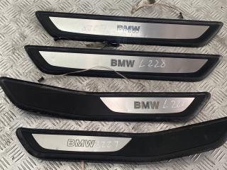 комплект накладок на пороги (внутренние) BMW 7 серия F01/F02 F01 2011, 3.0 л., N57 D30 A, дизель, АКПП, black sapphire metallic (475), седан, задний привод, правый руль, 51477181011, 51477181013, 51477181014