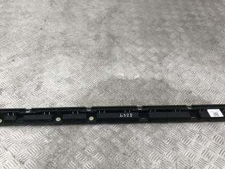 Кронштейн крепления порога BMW 7 серия F01/F02 F01 2011, 3.0 л., N57 D30 A, дизель, АКПП, black sapphire metallic (475), седан, задний привод, правый руль, 51777187101, 7187101