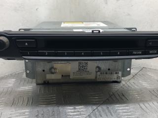 магнитола BMW X6 E71 [рестайлинг] E71 2012, 4.4 л., N63 B44 A, бензин, АКПП, titansilber metallic (354), внедорожник 5 дв., полный привод, 65129257201, 9257201