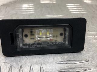 подсветка номера BMW X6 E71 [рестайлинг] E71 2012, 4.4 л., N63 B44 A, бензин, АКПП, titansilber metallic (354), внедорожник 5 дв., полный привод, 63267193293, 7193293