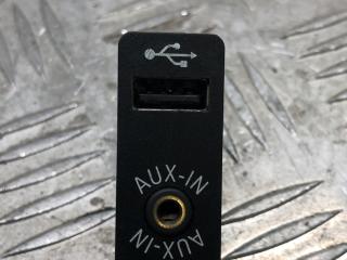 разъем AUX / USB BMW X3 F25 2013, 3.5 л., бензин, АКПП, черный, внедорожник 5 дв., полный привод, 9237653, 84109237653