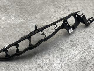 крепление крыла переднего правого BMW X6 E71 [рестайлинг] E71 2012, 4.4 л., N63 B44 A, бензин, АКПП, titansilber metallic (354), внедорожник 5 дв., полный привод, 7157990, 51657157990