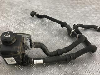 бачок расширительный BMW X6 M E71/E72 2010, 4.4 л., S63 B44 A, бензин, АКПП, carbonschwarz metallic (416), внедорожник 5 дв., полный привод, 17137589526, 7589526