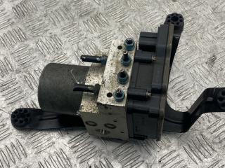 блок ABS BMW X5 F15 2015, 3.0 л., N57 D30 A, дизель, АКПП, mineralweiß metallic (a96), внедорожник 5 дв., полный привод, правый руль, 34516884732, 6866243, 6866244