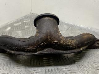 коллектор выпускной BMW 5 серия F07/F10/F11 [рестайлинг] F10 2013, 4.4 л., N63 B44 A, бензин, АКПП, черный black-sapphire metallic, седан, полный привод, 11627576987, 7576987