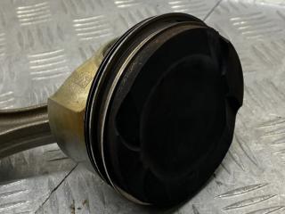 поршень BMW 5 серия F07/F10/F11 [рестайлинг] F10 2013, 4.4 л., N63 B44 A, бензин, АКПП, черный black-sapphire metallic, седан, полный привод, 11257613626