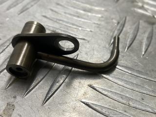 форсунка масляная BMW 6 серия F06/F12/F13 F13 2014, 4.0 л., дизель, АКПП, alpinweiß uni (300), купе, задний привод, правый руль, 7805346