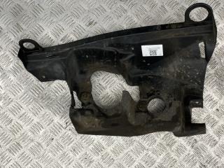 кожух (защита) рулевого механизма BMW 5 серия F07/F10/F11 2012, 2.0 л., N47 D20 C, дизель, АКПП, alpinweiß iii (300), хетчбэк 5 дв., задний привод, правый руль, 51757267564