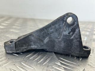 кронштейн двигателя BMW 3 серия E90/E91 [рестайлинг] 2010, 2.0 л., N47 D20 C, дизель, АКПП, 7810698-01, 7810698