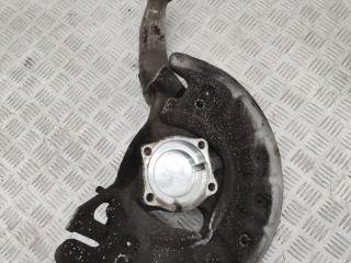 кулак поворотный правый Mercedes-Benz C AMG W205 2017, 4.0 л., M 177.980, бензин, АКПП, 197, седан, задний привод, правый руль