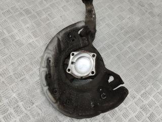 кулак поворотный левый Mercedes-Benz C AMG W205 2017, 4.0 л., M 177.980, бензин, АКПП, 197, седан, задний привод, правый руль