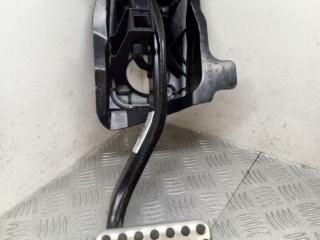 педаль тормоза Mercedes-Benz C AMG W205 2017, 4.0 л., M 177.980, бензин, АКПП, 197, седан, задний привод, правый руль, A2052920515, A2052920308, A2052920507, A2222940001