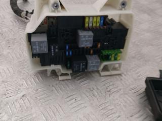 блок предохранителей Mercedes-Benz C AMG W205 2017, 4.0 л., M 177.980, бензин, АКПП, 197, седан, задний привод, правый руль, A2055400124, A2055400182