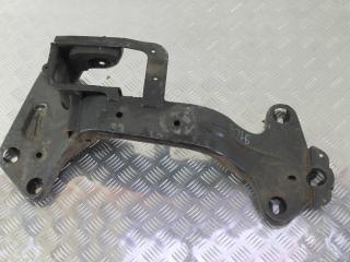 кронштейн КПП BMW X5 E53 [рестайлинг] 2004, 3.0 л., дизель, черный, внедорожник 5 дв.