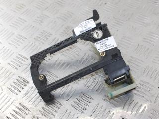 скелет ручки двери передней правой BMW 5 серия E39 2000, седан