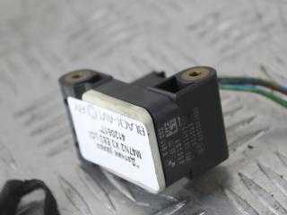 датчик удара BMW X3 E83 [рестайлинг] 2007, 2.0 л., дизель, черный, внедорожник 5 дв., 6911003