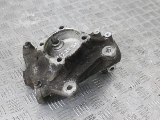 кулак поворотный левый BMW 3 серия E90/E91/E92/E93 [рестайлинг] 2008, 3.5 л., дизель, красный, купе