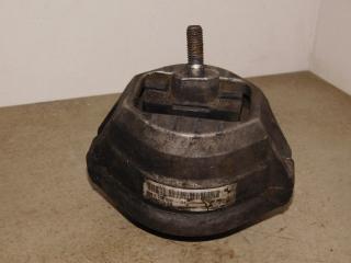 подушка крепления двигателя BMW 5 серия E60/E61 2003, 4.4 л., бензин, седан, 6762608