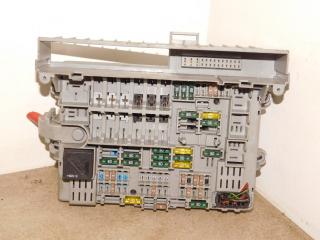 блок предохранителей BMW 3 серия E90/E91/E92/E93 2007, седан, 6906622