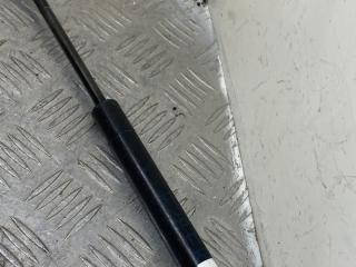 амортизатор капота BMW 7 серия E38 [рестайлинг] 2001, 4.4 л., бензин, серый, седан, 8150077