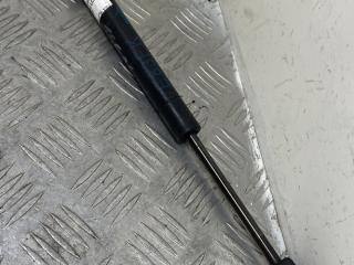 амортизатор капота BMW X3 E83 [рестайлинг] 2007, 2.0 л., дизель, черный, внедорожник 5 дв., 3400352