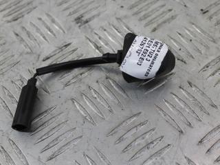 форсунка омывателя лобового стекла BMW 3 серия E90/E91/E92/E93 2007, 3.5 л., M57D30 (306D5), дизель, купе, правый руль, 61667131299