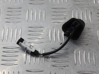 форсунка омывателя лобового стекла BMW 3 серия E90/E91 [рестайлинг] 2008, 3.5 л., M57D30 (306D5), дизель, АКПП, седан, правый руль, 61667131299