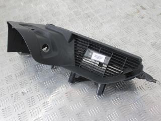 пластик Volkswagen Golf GTI 6 поколение 2011, 2.0 л., бензин, АКПП, синий, хетчбэк 3 дв., передний привод, 1K6867762