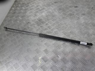 амортизатор капота Volkswagen Golf GTI 6 поколение 2011, 2.0 л., бензин, АКПП, синий, хетчбэк 3 дв., передний привод, 5K0823359