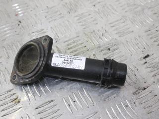 фланец (тройник) системы охлаждения Audi A6 4F/C6 2005, серо-голубой, седан, 06B121121