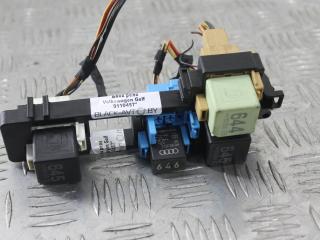 блок реле Volkswagen Golf GTI 6 поколение 2011, 2.0 л., бензин, АКПП, синий, хетчбэк 3 дв., передний привод, 1K1937503