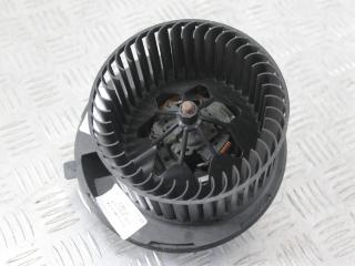 моторчик печки Volkswagen Golf GTI 6 поколение 2011, 2.0 л., бензин, АКПП, синий, хетчбэк 3 дв., передний привод, 1K1819015