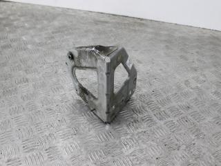 крепление крыла переднего левого Audi A6 4F/C6 2007, BDW, серебро, седан, 4F0821135