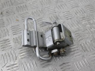 петля двери Audi A6 4F/C6 2007, 2.4 л., BDW, бензин, серебро, седан, 8E0833411