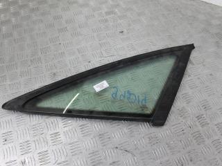 стекло кузовное боковое правое Audi A6 4F/C6 2007, BDW, серебро, седан