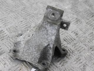 кронштейн КПП Audi A6 4F/C6 2007, BDW, серебро, седан, 4F0199303