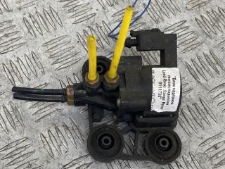 блок клапанов пневмоподвески Land Rover Range Rover 3 поколение 2003, 3.0 л., дизель, АКПП, синий, полный привод, правый руль, 6754478