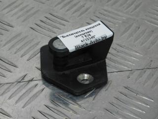 выключатель концевой (концевик) BMW 7 серия E38 [рестайлинг] 2000, седан, 8150084