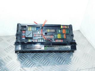 блок предохранителей BMW 5 серия F10/F11 [рестайлинг] F10 2015, 3.0 л., N57 D30 A, дизель, АКПП, седан, полный привод, 61149210861, 9210861