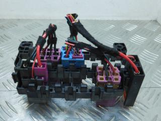 блок предохранителей Audi A6 4F/C6 2006, синий, седан