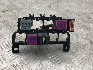 блок предохранителей Audi A6 4F/C6 2006, синий, седан