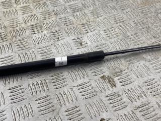 амортизатор крышки багажника (3-5 двери) Audi A4 B7 2006, 3.2 л., AUK, бензин, 6МКПП, черный, универсал, полный привод, 8E9827552