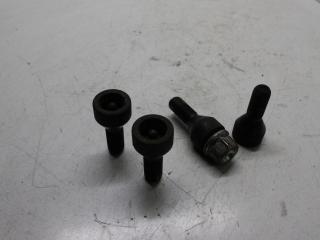 болт колесный BMW 3 серия E90/E91/E92/E93 2007, 3.0 л., дизель, синий, седан